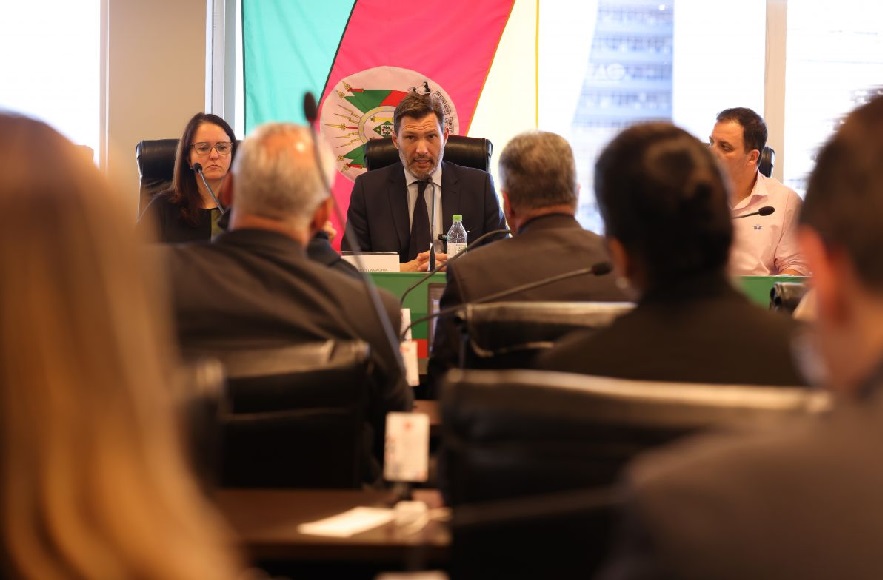 OAB/RS debate tributação de profissionais liberais