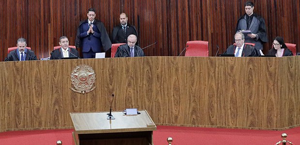 TSE concede liminar proibindo Pablo Marçal de usar recursos oficiais para campanha