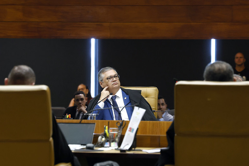 Dino põe limite ao CFM e STF derruba regras sobre cursos de Medicina